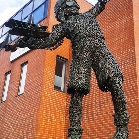 Sculptor Andy Scott's figure Captain Crayford | Peter Daniel